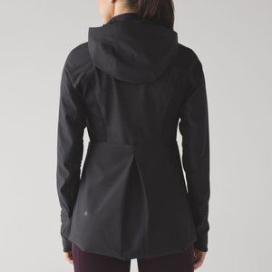 RARE Lulu🍋 Sleet Sprinter Jacket 10 (rain/snow)